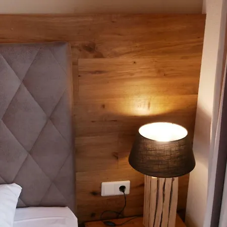 Maiskogel Апартаменти Капрун