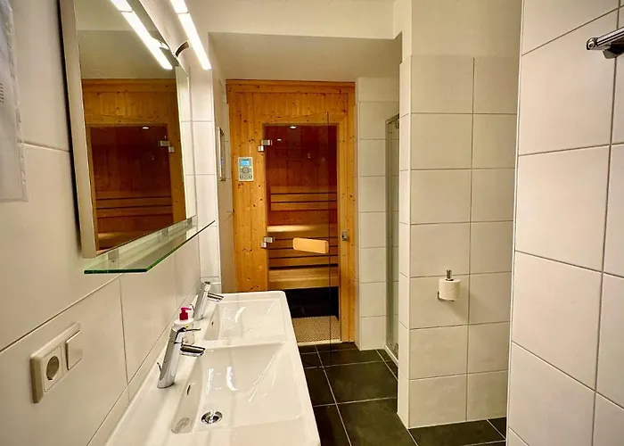 مايسكوغل * كابرون